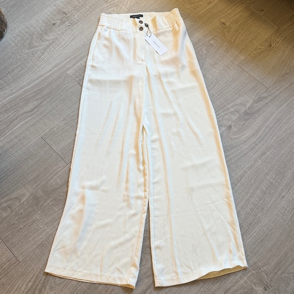 Karen Millen Cream Buttoned Trousers - Picture 1 of 6